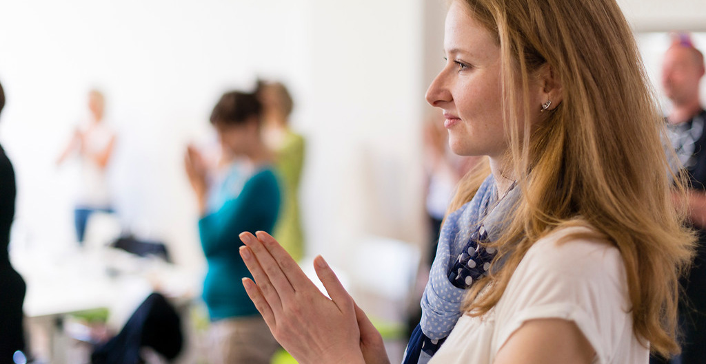 Office yoga - mindfulness