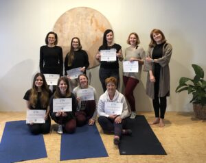Absolventky Office yoga kurzu